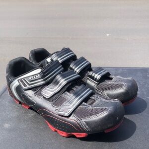 Specialized Black and Red Sneakers High-Performance Design